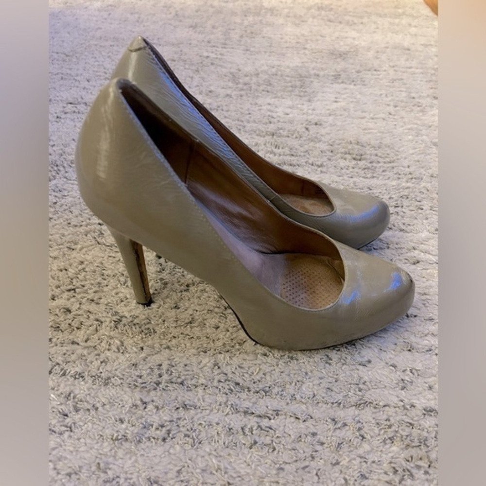 CORSO COMO - BEIGE LEATHER STILETTO - Size 8